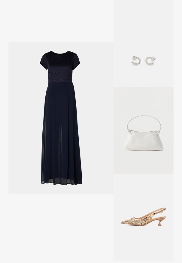 Navyblauwe avondjurk met korte kantmouwen, een aansluitend lijfje en een vloeiende rok met zijsplitten en een zachte, doorzichtige overlay.; Gouden slingback kitten heelschoen met spitse neus en gestikte versieringen aan de voorkant tegen een witte achtergrond.; Witte handtas van gevlochten leer met een afgeronde handgreep en uiteinden van de band die geknoopt zijn, afgebeeld tegen een effen achtergrond.; Zilveren oorbellen in de vorm van een gebogen letter C, versierd met heldere, ronde rhinestones langs de rand. Glad metalen textuur.