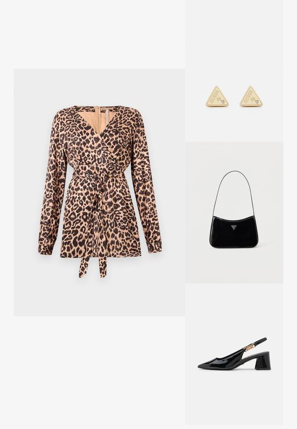 Leopardmønstret omslagstop med lange ærmer, der har en bindebånd i taljen, blød stoftekstur og dyb V-udskæring. Beige og sort farveskema.; Sorte patentlæder slingback pumps med spidse tæer og guldfarvet hardware på remmen, med en blokhælhøjder. Glat tekstur.; Sort skuldertaske i laklæder med tynd rem, trekantet Guess-logo foran og lynlåslukning i toppen.; Guess PARTY - Øreringe - gold-coloured
