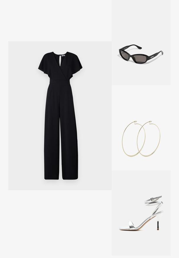 Sort jumpsuit med bred bendesign, korte flæseærmer og v-udskæring. Har en nøglehulslukning bagpå og en tætsiddende talje for et strømlinet look.; Sølv højhællet sandal med ankelremme og en tynd stilethæl, vist fra siden på en hvid baggrund.; Sorte solbriller med rektangulært stel, mørke linser, glat plastmateriale og en metalaccent på templet.; Pilgrim Øreringe - gold-coloured