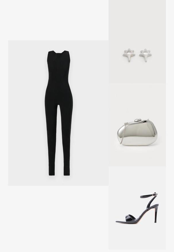 Sort jumpsuit med ærmeløst design, der har en rund halsudskæring og tætsiddende ben. Materialet ser glat og strækbart ud, uden yderligere detaljer.; Sort laklæder højhælet sandal med åben tå, ankrem og spænde, vist fra siden på en hvid baggrund.; Sølvmetalclutch med en afrundet, glat form. Har en krog-lukning og en aftagelig kædeseat. Reflekterende overflade uden mønstre.; Sølv ørestikker formet som stjerner med tekstureret overflade, med en rund, klar ædelsten i midten. Glitrende finish øger det visuelle udseende.