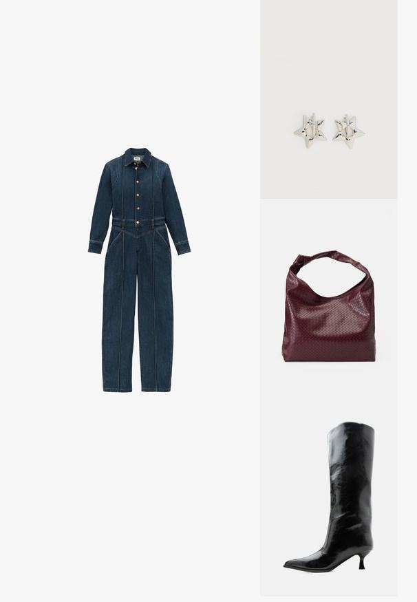 Mørkeblå denim jumpsuit med lange ærmer, knaplukning foran, klassisk krave og brede ben. Distinkte syninger hele vejen igennem.; Sort skinnende knæhøj læderstøvle med spids tå og lav buet hæl på en ensfarvet lys baggrund.; Burgunderfarvet taske med et tekstureret, vævet mønster, blødt lædermateriale og et enkelt, knyttet håndtag. Rummeligt, hobo-stil design.; Sølv stjerneformede øreringe med en glat, poleret finish på en ensfarvet hvid baggrund.