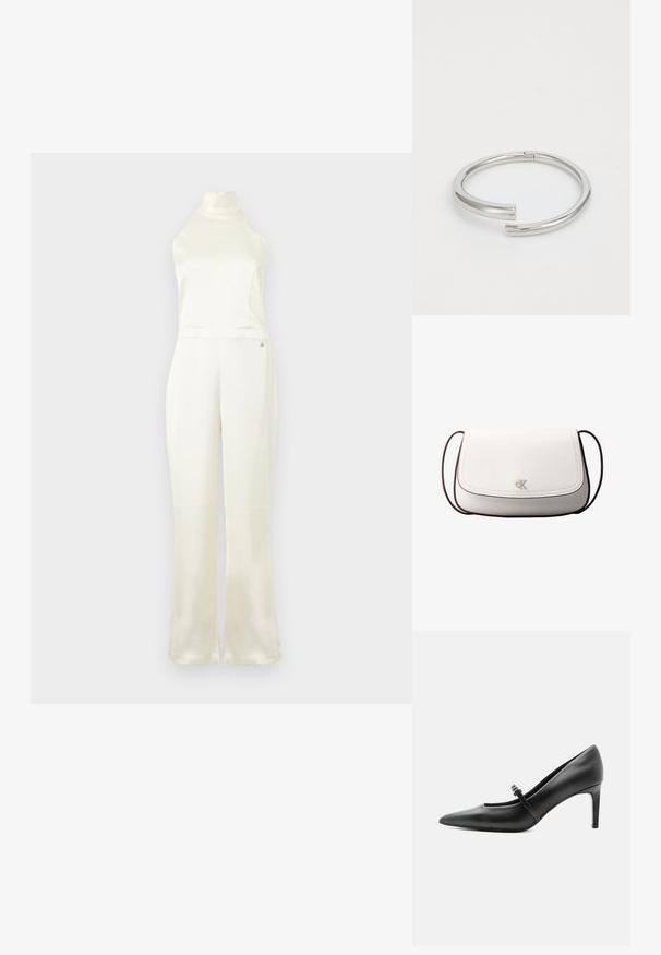 Creme satin jumpsuit med høj hals, tætsiddende buste og vidde ben. Har et lille logo-detail nær taljen. Glat struktur.; Sort læderspids højhælede sko med tynd rem og spænde over vristen, stående på en neutral lys baggrund.; Hvid skuldertaske med klaplukning, lille sølv "cK" logo i midten og tynd, justerbar, mørkebrun rem.; Calvin Klein SPIRAL - Armbånd - silver-coloured