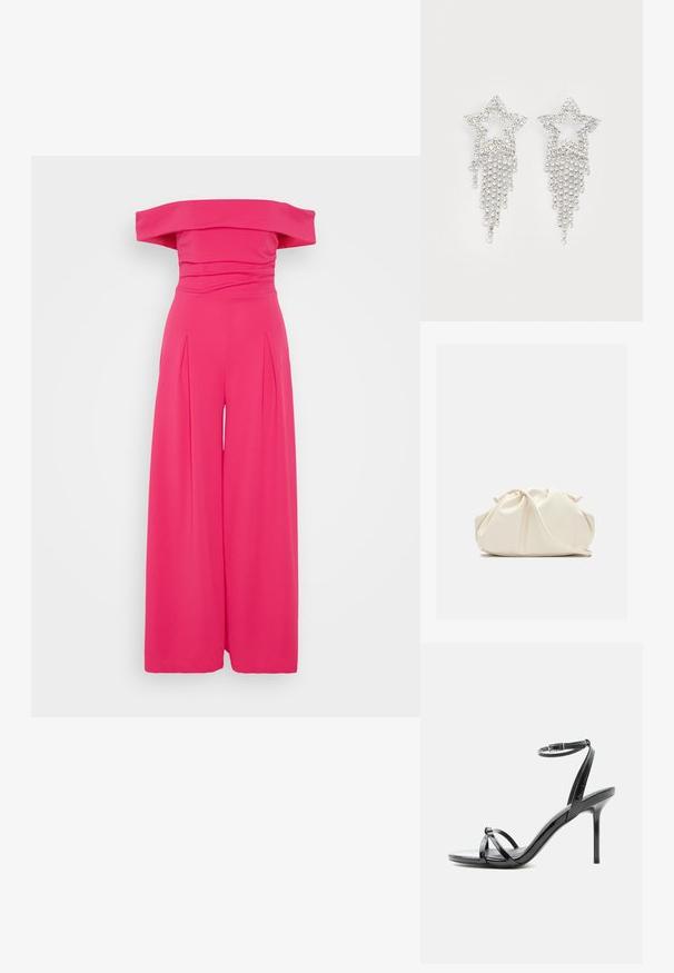 Combinaison décolletée en rose vif, avec un corsage ajusté et un design à jambes larges avec des plis, fabriquée dans un tissu lisse et extensible.; Sandale à talon haut en cuir verni noir avec de fines lanières croisées sur les orteils et une sangle à boucle à la cheville sur fond blanc.; Pochette en cuir souple couleur crème avec un design froncé et une fine bandoulière reposant à l’avant sur un fond uni.; Boucles d'oreilles en strass en forme d'étoile avec des détails de franges en cascade, présentant une teinte argentée et une surface brillante et réfléchissante. Forme d'étoile avec un design complexe.