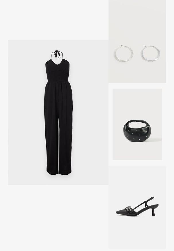 Sort halterneck jumpsuit med smocked liv, vide bukser og en struktureret overflade. Justerbare nakkebånd fuldender designet.; Simmi London DALA - Pumps - black; Sort læderhåndtaske med en rundet form, dekoreret med sølvnitter, og et kort håndtag. Glat tekstur og lynlåslukning.; Sølvfarvede metaloorringe med glat, let buet overflade og låsemekanisme på en ensfarvet hvid baggrund.