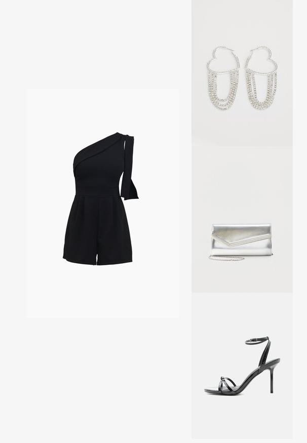 Zwart een-schouder romper met een aansluitend lijfje, geplooide shorts en een strikdetail op de schouder, gemaakt van een zachte, rekbare stof.; Zwarte lakleren sandaal met hoge hak, met dunne bandjes die over de tenen kruisen en een enkelriempje met gesp op een witte achtergrond.; Glanzende zilveren clutch met envelopvormige klep en decoratieve rand, klein zilveren kettingriempje, op een effen lichte achtergrond.; Zilveren oorringen in de vorm van een hart, versierd met watervalletjes van heldere rhinestones voor extra sprankeling en textuur.