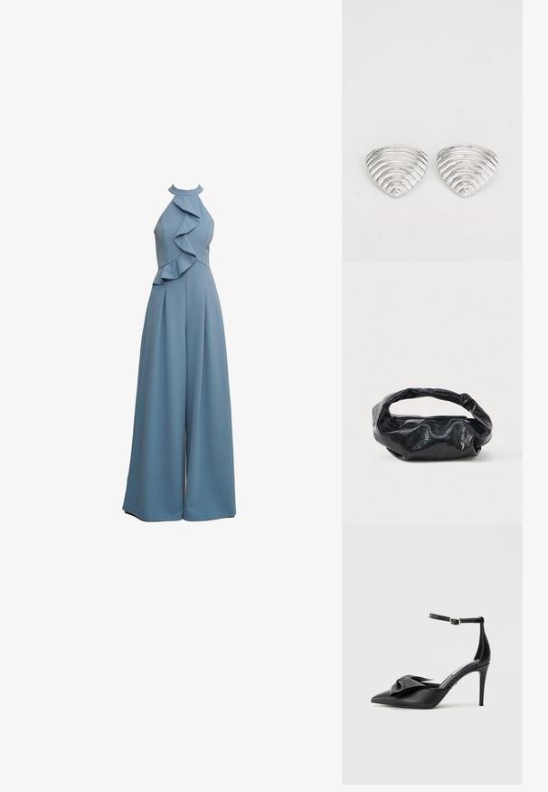 Combinaison bleu clair avec col en halter, détails volants sur le devant, coupe ample et tissu texturé.; Chaussure à talon noir avec bout pointu, accent de nœud en satin et bride de cheville réglable avec ferrures argentées. Texture en cuir lisse.; Sac noir en matériau texturé et brillant avec une poignée circulaire torsadée et une fermeture éclair. Présente un design doux et froissé.; Boucles d'oreilles en argent avec un design ondulé et texturé, en forme de croissants superposés ; la finition polie accentue les qualités réfléchissantes.