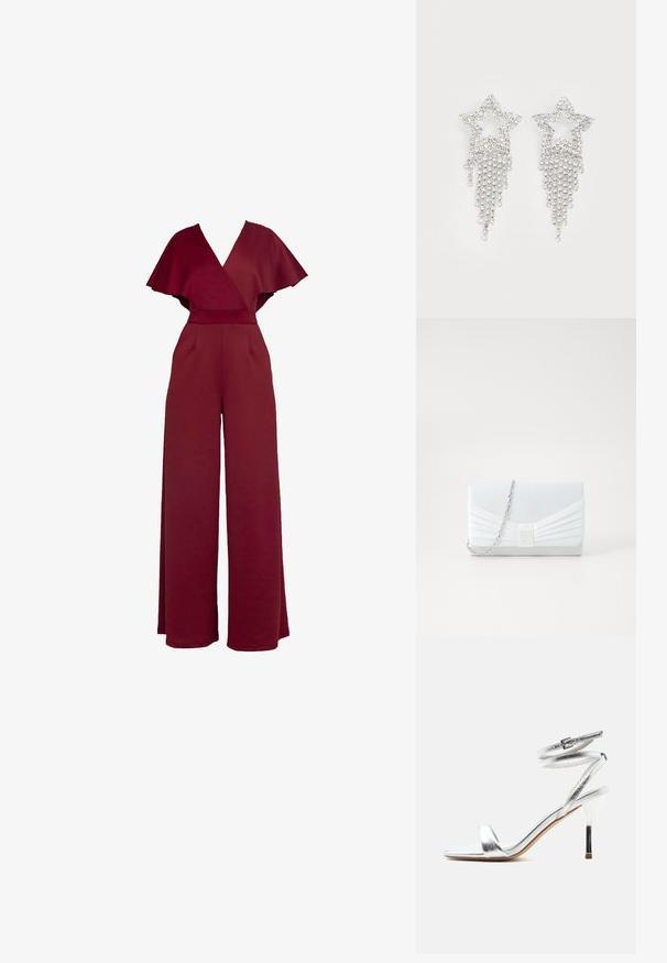 Combinaison bordeaux avec un décolleté en V profond, des manches larges et une taille cintrée. Caractéristiques d'un design à jambes larges et d'un tissu texturé.; Sandale argentée à talon haut avec des brides qui entourent la cheville et un talon aiguille fin, vue de profil sur un fond blanc.; Pochette bleu clair avec un design plissé. Présente une forme rectangulaire, une chaîne en bandoulière et une texture lisse avec un accent central.; Boucles d'oreilles en strass en forme d'étoile avec des détails de franges en cascade, présentant une teinte argentée et une surface brillante et réfléchissante. Forme d'étoile avec un design complexe.