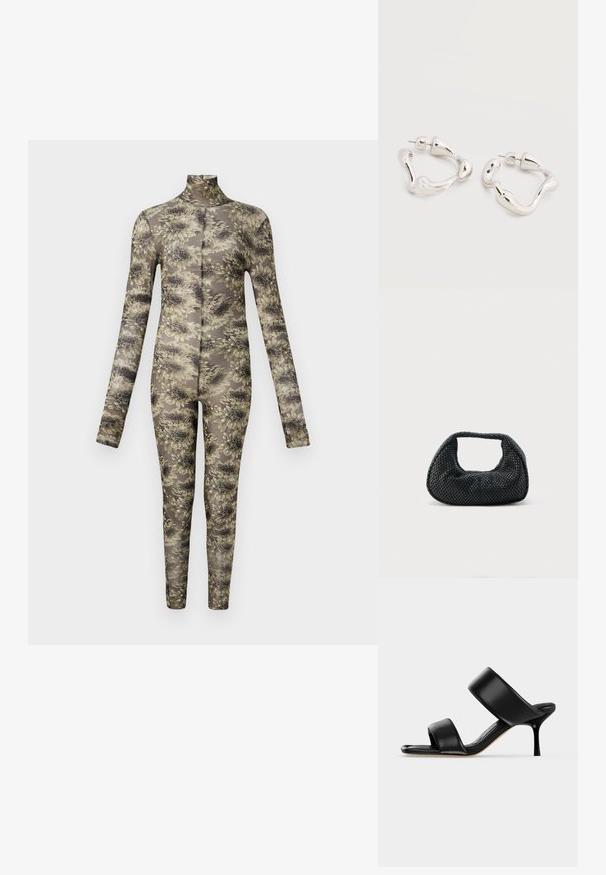 Langærmet, tætsiddende bodysuit i gennemsigtigt stof med et blomstermønster i beige og mørke nuancer, der har høj hals og lange ben.; Sort læder mule sandal med to brede remme og en slank mellemhøj stiletthæl på en ensartet lys baggrund.; Sort flettet hobo-taske med blød struktur og integreret håndtag, vist på en ensfarvet lys baggrund.; Øreringe i sølvfarvet tone med uregelmæssig form og bagerste lukning med stift, placeret på en ensfarvet hvid overflade.