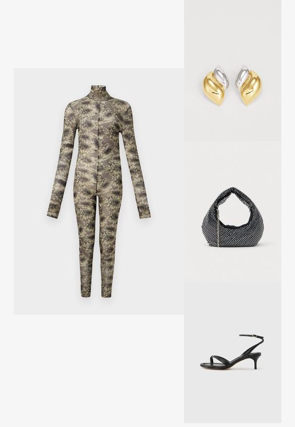 Langærmet, tætsiddende bodysuit i gennemsigtigt stof med et blomstermønster i beige og mørke nuancer, der har høj hals og lange ben.; Sort damesandal i læder med tynde remme, en tå-loop, ankelspænde og en mellemhøj stiletthæl på en neutral baggrund.; Sort mesh håndtaske prydet med sølvnitter, udstyret med et buet håndtag og en kædetraspe. Blød tekstur med en rund form.; Guld- og sølvørehængere med en rund, buet form, der har et bølge-lignende design og en poleret overflade.