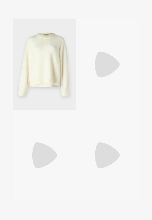 Gina Tricot Petite Πουλόβερ - gardenia; Φαρδιά τζιν παντελόνια σε ανοιχτό μπεζ χρώμα από τζιν ύφασμα με δύο μπροστινές τσέπες και κούμπωμα με κουμπί. Διαθέτουν καθαρές γραμμές και ελάχιστη ραφή.; Τα μπεζ σουέτ μποτάκια μέχρι τον αστράγαλο έχουν στρογγυλή μύτη, μαλακή υφή, απλό σχεδιασμό και χαμηλή ελαστική σόλα. Διαθέτουν θηλιά στο πίσω μέρος.; Καφέ σουέντ τσάντα ώμου με έναν ιμάντα και κλείσιμο με φερμουάρ στην κορυφή, παρουσιάζεται μπροστά σε απλό λευκό φόντο.