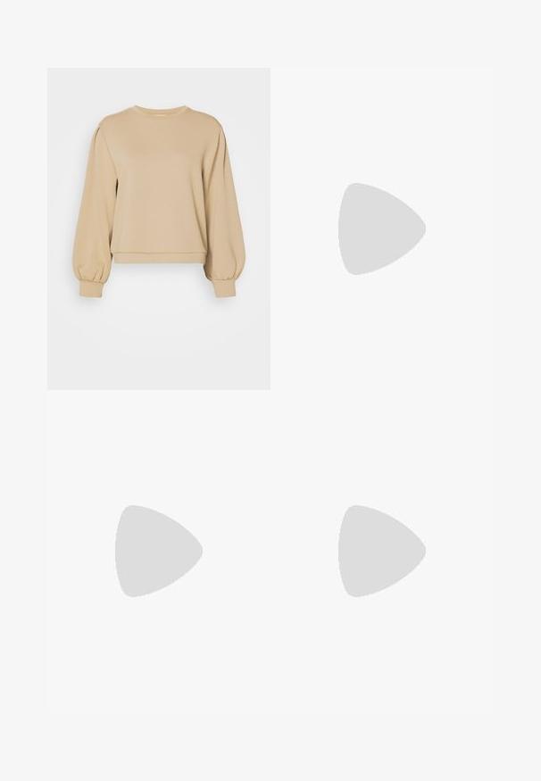 MSCH Copenhagen HADEYA  - Sweatshirt - cornstalk; Short beige en coton avec taille élastique et cordon à l’avant, conçu pour un usage décontracté.; Baskets de sport beiges avec une tige en mesh et synthétique, un col rembourré et une semelle épaisse avec des accents texturés. Marque visible sur le côté.; Sac à épaule en cuir beige avec une forme courbée, une bandoulière réglable et un détail de logo embossé, présentant une texture lisse et un design minimaliste.