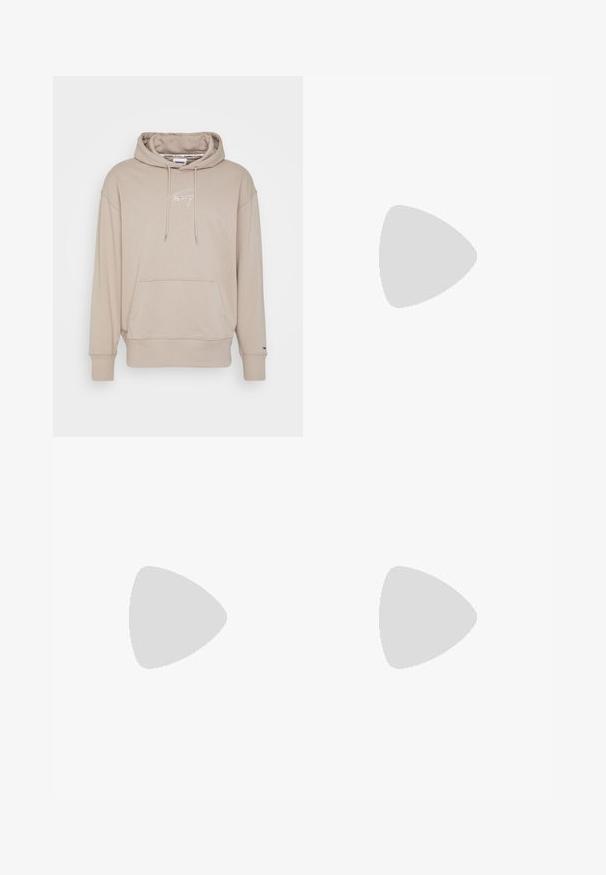 Beige hoodie lavet af blødt stof, med en frontlomme, snoretræk i hætten og hvid logo-stikning på brystet.; Hvid kortærmet t-shirt lavet af bomuld med rund hals, der har en glat tekstur og et simpelt design uden mønstre eller accenter.; Straight-leg blå denimjeans med fem lommer, knaplukning og synlige syninger på en neutral baggrund.; Hvide lædersneakers har en perforeret tåboks, flade snørebånd, polstret krave og Jordan-logoet på tungen. Båret med grå joggers.