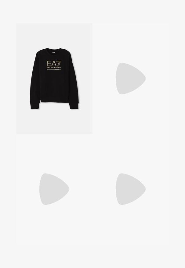 Mustapaita, jossa on näyttävä kultainen metallinen logo "EA7 Emporio Armani" etupuolella, sekä ribbireunat hihoissa ja helmassa.; Harmaat joogapuvut, jotka on valmistettu pehmeästä kankaasta. Niissä on joustava vyötärö, jossa on nyöri, kaksi etutaskua ja kapenevat hihnat nilkoissa.; Musta matala tennari, jossa valkoinen korokepohja, Armani Exchange -logo sivulla ja pohjassa, mustat nauhat ja vetokahva kantapäässä.; Musta nailoninen olkalaukku, jossa on kaksi pitkää olkahihnaa ja etupuolella vetoketjullinen tasku, yksivärinen tausta.