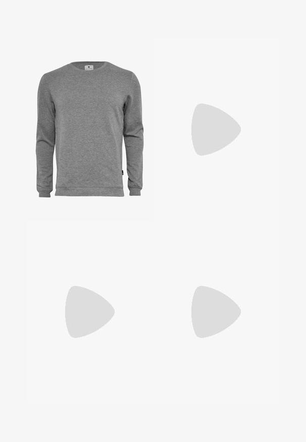 Grå langærmet sweatshirt lavet af blød bomuldsblanding. Har en rund halsudskæring, ribbede manchetter og en ensfarvet tekstur uden mønstre.; camel active MIT RUNDHALS - T-shirts basic - broke white; Herre lige ben jeans i mørkeblå denim med et klassisk fem-lommer design, diskrete slidmærker og knaplukning.; Hvide lavtop sneakers med en glat læderoverdel, rund tå, flad sål og et minimalistisk snørebåndsdesign. Tekstureret gummisål.
