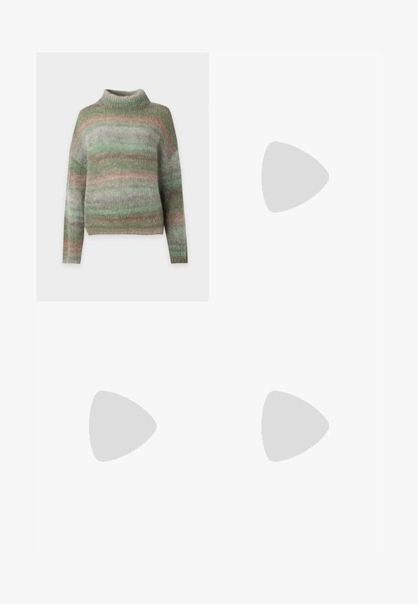 Suéter de punto suave con mangas largas y cuello alto con rayas horizontales en tonos verdes apagados, rosas y grises.; Top sin mangas asimétrico en azul claro con una tira ancha en un hombro y una tira delgada tipo espagueti en el otro, con un detalle de tela doblada en la tira más ancha.; Pantalones acampanados de color verde menta hechos de material brillante, con cintura alta, bolsillos frontales y acentos de botones plateados.; Zapato plano de cuero negro con punta afilada, que presenta un cierre de cordones en la parte frontal y una textura suave. Diseño de perfil bajo, con detalles mínimos de herrajes.