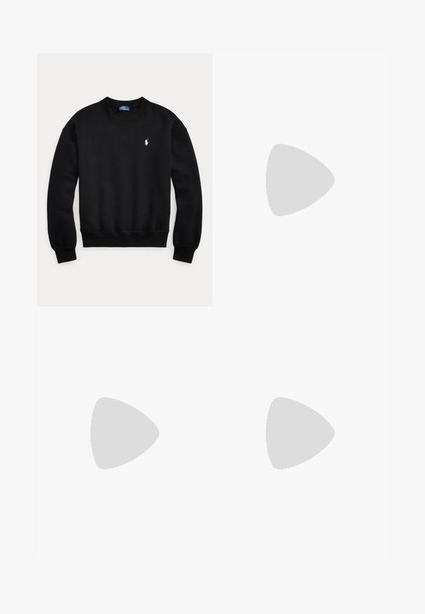 Čierna mikina s dlhými rukávmi a okrúhlym výstrihom, s rebrovanými manžetami a lemom, s malým bielym logom Polo Ralph Lauren na ľavej strane hrudníka.; Čierne tričko s krátkym rukávom a výstrihom do V, s malým bielym logom koňa a jazdca na ľavej strane hrudníka a modrou štítkom na golieri.; Čierne tepláky s elastickým pásom a nastaviteľnou šnúrkou. Obsahujú malé biele logo Nike na ľavej strane. Mäkká textúra látky.; Svetlosivá bežecká topánka Nike s odpruženou pružinovou podrážkou vznášajúca sa nad betónovým okrajom, rozmazané pozadie schodiska.