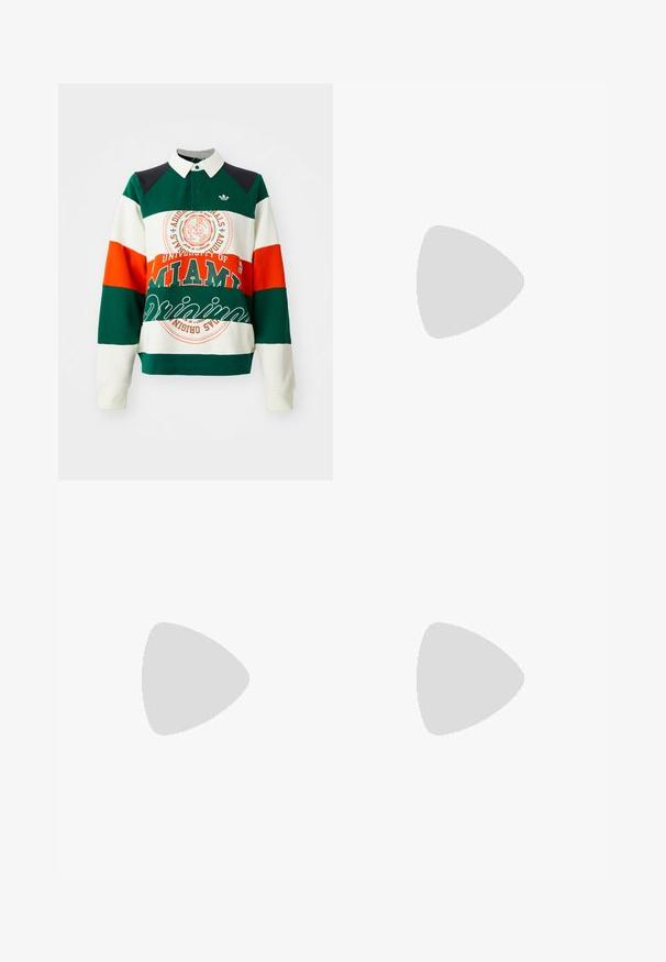 Groene, witte en oranje gestreepte sweatshirt met een kraag. Bevat een logo en tekst van de Universiteit van Miami, en een Adidas trefoil-embleem.; Donkergroene sportbroeken van glanzend materiaal, met zijstrepens in lichtgrijs en een geborduurd logo op het linkerbeen.; Witte sneakers van mesh met een zwart ontwerp van drie strepen, een ronde neus en een rubberen gumzool. Voorzien van een zachte hielkraag en een vetersluiting.; Donkerbruine leren schoudertas met een zachte, slungelige vorm en een gedraaide knoopvormige handgreep op een effen witte achtergrond.