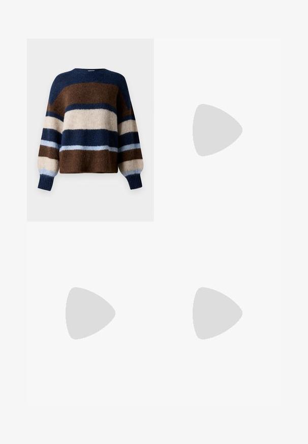 Pull en tricot avec des rayures horizontales marron, crème, marine et bleu clair. Tissu doux et texturé avec un col rond et des manches ballon.; Pantalons en velours côtelé marron évasés avec une taille, un bouton sur le devant et deux poches à l'arrière. Texture lisse et coupe classique.; Chaussure plate noire avec un bout pointu, panneaux latéraux en maille et une sangle avec une boucle décorative. Fini lisse sur les sections du bout et du talon.; Petit sac à main noir brillant avec deux longues anses et des détails à cordon sur les côtés sur un fond clair uni.
