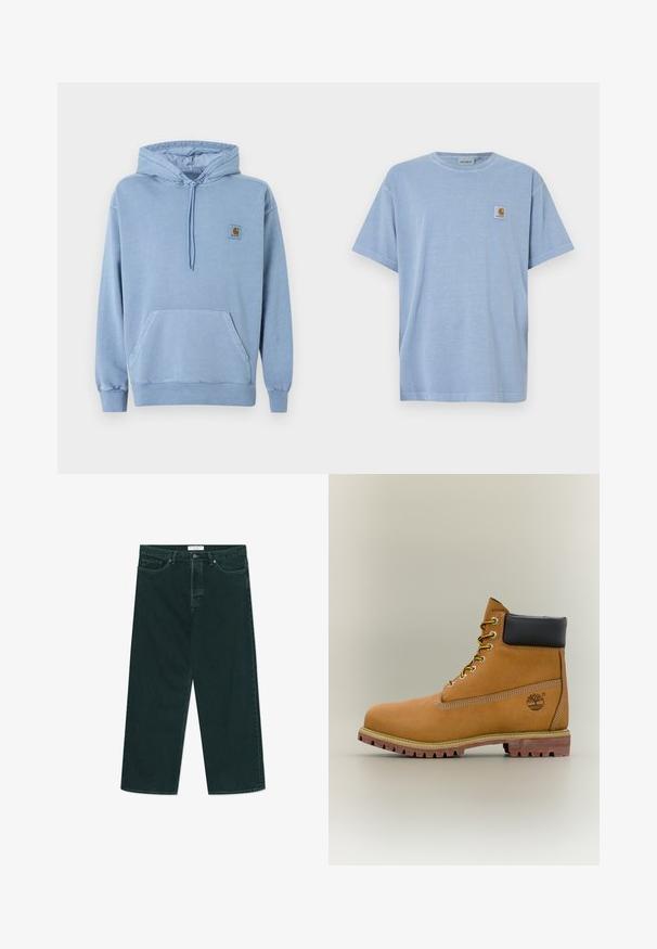 Svetlomodrá mikina Carhartt s kapucňou na šnúrku, predným klokankovým vreckom, rebrovanými manžetami a lemom a malou hnedou nášivkou s logom na hrudi.; Svetlomodré bavlnené tričko s krátkymi rukávmi, okrúhlym výstrihom a malou štvorcovou značkou s logom obsahujúcim štýlizované písmeno "C" na hrudi.; Tmavo zelené široké denimové nohavice s gombíkom a zipsom, prednými vreckami a pútkom na opasok, položené na bielom pozadí.; Hnedá kožená členková členková obuv s čiernym golierom, žltými šnúrkami a béžovou podrážkou. Má logo a biele prešívanie. Hrubá podrážka s dobrým záberom.