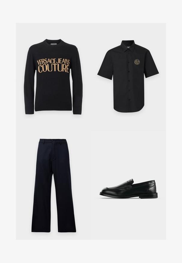Schwarzer Langarmpullover mit Rundhalsausschnitt, gerippten Bündchen und Saum, mit großem beigefarbenem Schriftzug "VERSACE JEANS COUTURE" auf der Brust.; Schwarzes, kurzärmeliges Hemd mit Knopfleiste, spitzem Kragen und rundem Versace Jeans Couture Logo-Patch auf der linken Brust.; Schwarze hoch taillierte weite Hose mit Gürtelschlaufen, vorderem Knopf und Reißverschluss vor einem schlichten weißen Hintergrund.; Schwarzer Leder-Loafer mit niedrigem Absatz, abgerundeter Zehenform und Ziernähten entlang des oberen Randes.