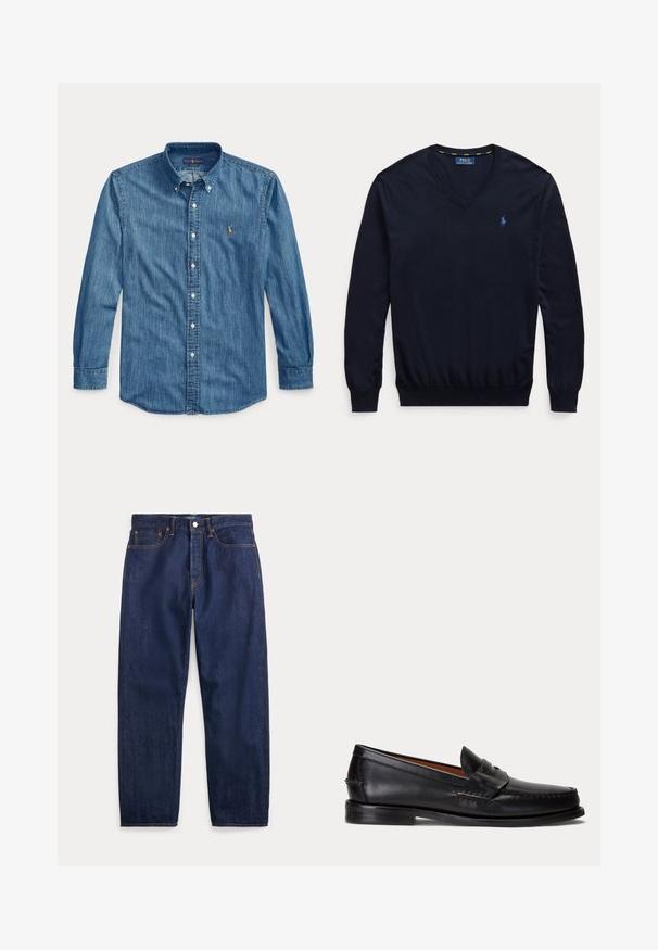 Tmavomodrý sveter s dlhými rukávmi a výstrihom do V s malým svetlomodrým vyšívaným logom Polo Ralph Lauren na ľavej strane hrudníka.; Modrá rifľová košeľa s dlhým rukávom, golierom a malým vyšívaným logom na ľavej strane hrudníka vedľa gombíkov.; Tmavomodré riflové nohavice s priamymi nohavicami, piatimi vreckami, zapínaním na gombíky a viditeľným šitím.; Čierny kožený mokasín s nízkym podpätkom a detailom s penny remienkom, zobrazený z boku na svetlosivom pozadí.