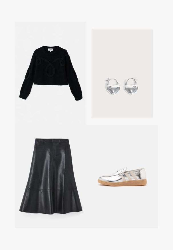 Zwart gebreid sweater met een cropped ontwerp, gestructureerde stof en gevlochten accenten op de voorkant en mouwen.; Zwarte leren rok met een uitlopende ontwerp, middenlengte, met een gladde textuur en discrete stikdetails langs de zoom.; Zilverkleurige metallic loafer met beige strepen aan de zijkant en een lichtbruine rubberen zool, afgebeeld op een witte achtergrond.; Paar glanzende zilveren oorringen in de vorm van een hangslot in hartvorm met kleine sleutelgatdetails op een effen lichte achtergrond.