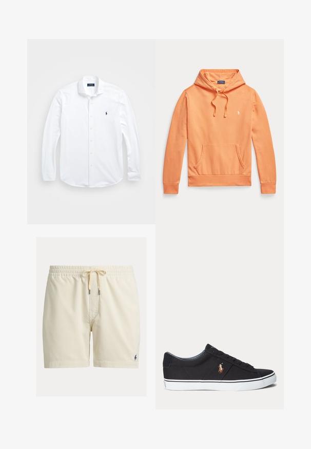 Oranger Kapuzenpullover mit langen Ärmeln, Fronttasche und Kordelzug, mit kleinem weißem Polo Ralph Lauren-Logo auf der Brust.; Weißes Langarm-Hemd mit Knopfleiste, aus Baumwolle gefertigt. Verfügt über einen klassischen Kragen, reguläre Passform und ein kleines blaues Logo auf der Brust.; Beige Cord-Shorts mit elastischem Bund und Kordelzug, mit kleinem dunkel besticktem Logo am unteren linken Bein.; Schwarzer Sneaker mit niedrigem Schaft, weißer Sohle und gesticktem Polospieler-Logo an der Seite, mit Schnürverschluss und strukturiertem Stoff-Obermaterial.