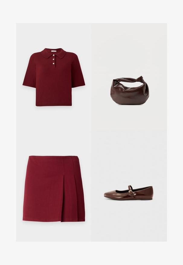 Burgunderrød strikket polo-shirt med korte ærmer, en klassisk krave og fire knaplukninger med runde hvide knapper.; Bordeaux plisseret miniskørt med en glat overflade, tætsiddende talje og lynlås i siden. Simple, minimalistisk design uden mønstre.; Brun patentlæder balletflade med firkantet tå og strop med en lille guldbuckle. Glat tekstur, lav hæl og minimalistisk design.; Mørkebrun læder skuldertaske med en blød, afslappet form og et snoet knudehåndtag på en ensartet hvid baggrund.
