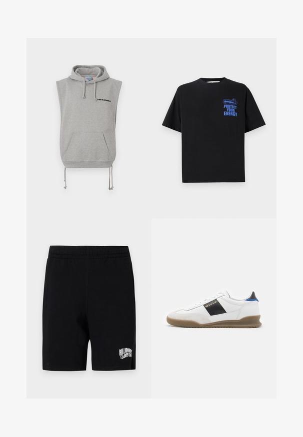 Ärmelloses graues Kapuzenshirt aus Baumwollmischgewebe. Verfügt über eine Fronttasche, verstellbare Kordeln und schwarzen Drucktext in der Nähe des Ausschnitts.; Schwarzes Baumwoll-T-Shirt mit kurzen Ärmeln, mit blauem Text "BESCHÜTZE DEINE ENERGIE" und einem grafischen Design auf der oberen linken Seite.; Schwarze Shorts aus weichem Baumwollmix mit einem elastischen Bund, versehen mit einem weißen Logo auf dem linken Bein und Seitentaschen.; Weißer Sneaker mit schwarzen und blauen Akzenten, Obermaterial aus Wildleder und Leder, runde Zehenform, flache Gummisohle und goldfarbene Marken-Details an der Seite.