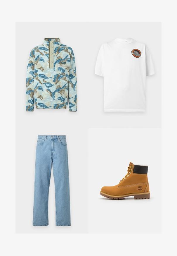 Fleece pullover met blauwe, beige en crèmekleurige abstracte bergpatroon, drukknopenbies, borstzak met rits en Columbia Sportswear-logo.; Wit T-shirt met korte mouwen met een kleine ronde patch met ruimte-thema, met een raket en de tekst “High Balance Athletics Since 1908” op de borst.; Lichtblauwe denim jeans met een rechte pasvorm, vijf zakken, knoop- en ritssluiting, en een iets vervaagde afwerking.; Bruine leren enkellaars met metalen oogjes, witte faux bont voering, zwarte gewatteerde kraag, robuuste zool en een reliëflogo aan de zijkant.