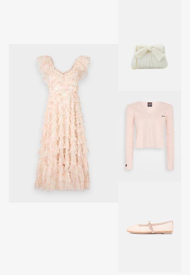Top corto de punto rosa claro con mangas largas, escote en V y cordón. Presenta una textura acanalada y un sutil branding en el pecho.; Needle & Thread DITSY LOLA BACKLESS BALLERINA DRESS - Vestido de cóctel - moonshine pink; Zapato plano beige claro con punta puntiaguda y una sola correa con hebilla lateral, mostrado sobre un fondo blanco liso.; Bolso de mano plisado blanco con un destacado detalle de lazo y una correa de cadena dorada. Textura suave con un diseño fruncido en la parte frontal.