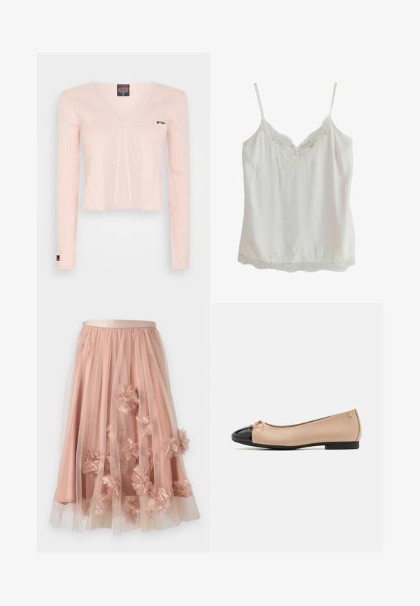 Lichtroze gebreid cropped top met lange mouwen, V-hals en trekkoord. Heeft een geribbelde textuur en subtiele branding op de borst.; Witte mouwloze top met dunne bandjes en kanten rand aan hals en zoom, gemaakt van gladde stof.; Tule rok in zachtroze met een satijnen tailleband. Voorzien van gelaagde doorschijnende stof en driedimensionale bloemapplicaties verspreid over het geheel.; Ballet flats met een beige satijnen bovenkant, zwarte lakleren neuskap, kleine strikdetail aan de voorkant en een lage zwarte hak.