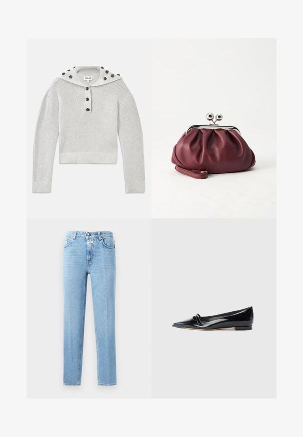 Lys grå, ribbet striktrøje med en cropped design, samlet med en knaplukning og en hætte udsmykket med blomstformede accenter.; Lysblå denim-jeans med lige ben, fem-lomme design og metalknaplukning. Struktureret stof med minimal falming.; Sorte patentlæder flade sko med spids tå, lille dekorativ rem og lav blokhæl. Glat tekstur og strømlinet design.; Lille bordeauxlæder clutch-pung med sølv metal lukning og håndledsrem på hvid baggrund.