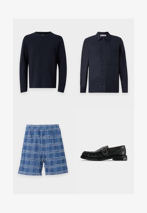 Marineblauwe trui, ronde hals, lange mouwen, gemaakt van zachte stof met een gladde textuur. Eenvoudig ontwerp, geen zichtbare patronen of hardware.; Samsøe Samsøe TAKA JO OVERSHIRT - Overhemd - dark blue; Denim shorts met een rafelig zoom, met een blauw geruit patroon. Elastische tailleband, recht модел en zachte textuur.; Zwarte leren loafer met een gesp, gestikte details rondom de neus en een lage hak met metalen accent.