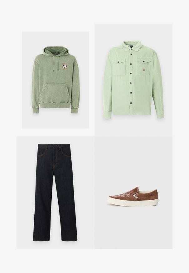 Sweat à capuche vert olive avec poche avant kangourou, capuche à cordon de serrage et un petit patch globe à l'intérieur d'un pentagone orange sur le côté gauche de la poitrine.; Chemise à manches longues en velours côtelé vert clair avec des boutons marron et deux poches poitrine à boutons, dont une avec un petit patch logo.; Jean droit bleu foncé avec bouton et fermeture éclair à l'avant, doté de poches et de surpiqûres contrastantes orange.; Vans CLASSIC SLIP ON UNISEX - Baskets basses - potting soil/marshmallow