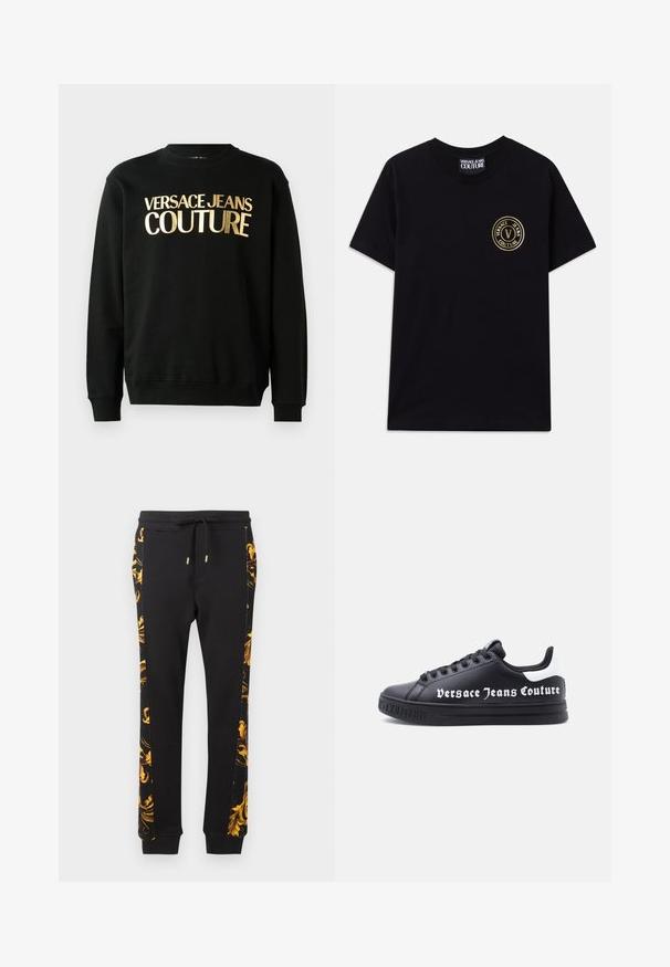 Čierna mikina vyrobená z bavlnenej a polyesterovej zmesi, s pozláteným potlačou textu "VERSACE JEANS COUTURE" na prednej strane v tučnom písme.; Čierne bavlnené tričko s okrúhlym výstrihom a krátkymi rukávmi. Na ľavej hrudi je zlaté kruhové logo. Jednoduchý, nezdobený dizajn.; Čierne tepláky so zlatým kvetinovým vzorom po stranách, s úzkym strihom a elastickými manžetami. Vyrobené z mäkkej bavlnenej tkaniny.; Čierna nízka teniska s čiernymi šnúrkami, bielym pätovým pásikom a nápisom „Versace Jeans Couture“ na boku a reliéfom na podrážke.