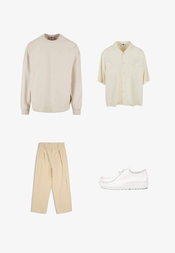 Beige geribbelde sweatshirt met lange mouwen en een ronde halslijn, met verlaagde schouders en geribbelde manchetten. Zachte textuur en een ontspannen pasvorm.; Korte mouwen, losvallend shirt van crème stof, met een kraag, twee voorzakken en een voorknopsluiting. Gladde textuur, minimalistisch ontwerp.; Beige hoge taille broek met plooien aan de voorkant, knoop- en ritssluiting en brede rechte pijpen.; Witte leren schoenen met een ronde neus, gestikte details en een lichte witte zool. Voorzien van twee oogjes voor veters.