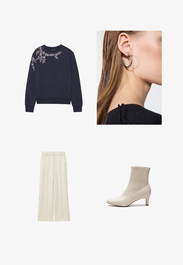 Marine sweatshirt i bomuldsblanding med et blomsterdesign af rhinsten på venstre skulder. Ribbet manchetter og kant med rund hals.; Bredde bukser i et lys beige stof med et mønstret tekstur, har to sidelommer og en bæltestrop i taljen.; Hvide ankelstøvler lavet af glat læder med spids tå og en kort, tapered hæl. Har et minimalistisk design og en sømløs overdel.; Sølv hoop ørestik med en poleret overflade, prydet med små guld accenter og en rund form, båret på øreflippen.