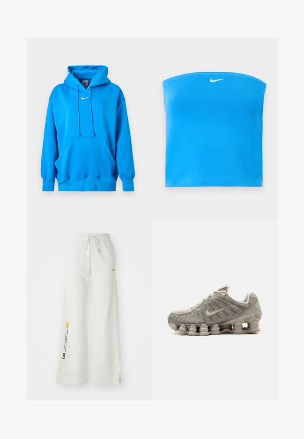 Hellblauer Nike Hoodie mit Kängurutasche vorne, Kapuze mit Kordelzug, gerippten Bündchen und weißem Nike Swoosh-Logo auf der Brust.; Helles blaues Nike trägerloses Bandeau-Top mit weißem Swoosh-Logo, das nahe dem oberen Rand zentriert ist.; Weiße, weit geschnittene Sweatpants mit elastischem Bund, Kordelzug, seitlichen Schlitzen, schwarzem Nike-Logo und kontrastierendem gelbem Grafiktext.; Hellbeiger Nike Shox Sneaker mit sichtbarer säulenförmiger Dämpfungssohle und Mesh-Obermaterial.