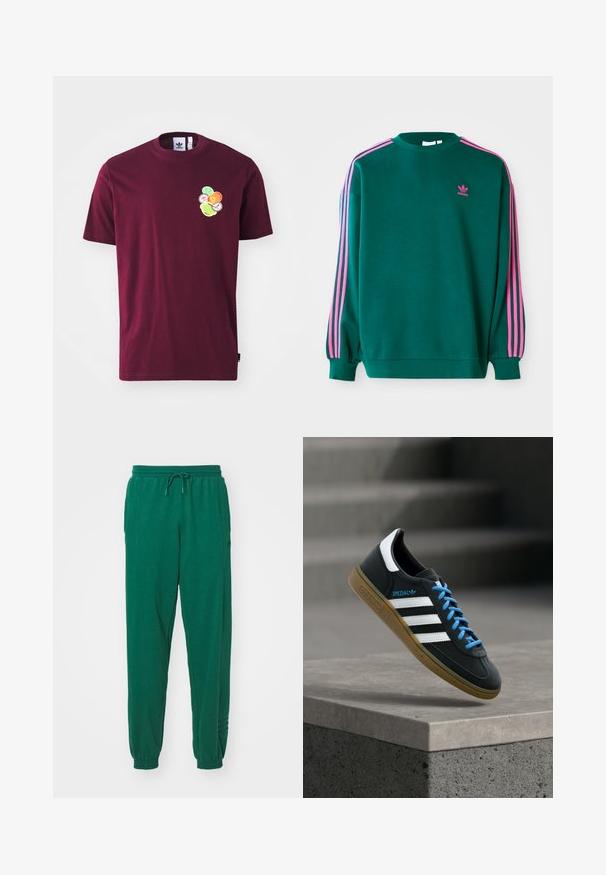 Grøn sweatshirt med lange ærmer, rund hals, pink tre-stribede detaljer på skuldrene og lille pink logo på brystet. Blødt stof.; Mørkerød bomulds t-shirt med korte ærmer og rund hals. Indeholder en broderet grafik på venstre bryst, inklusive farverige cirkulære design.; Grønne bomuldsjoggers med snøre i taljen, elastiske manchetter og sidelommer. Stoffet ser blødt ud med en glat overflade.; Sort Adidas sneaker med hvide striber, blå snørebånd og gummisål, der svæver over gråt betontrin i blødt lys.