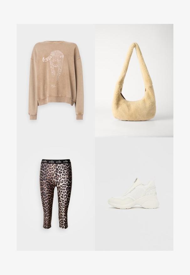 Sweat-shirt beige à col rond, manches longues et poignets côtelés. Présente un imprimé graphique léopard blanc sur le devant et un design court.; Leggings cropped en tissu élastique avec un imprimé léopard noir et or, dotées d'une ceinture élastique noire.; Chaussures de sport blanches avec fermeture éclair, panneaux en maille, semelle rembourrée et accents de marque sur le talon, offrant un design contemporain.; Sac à épaule en shearling beige avec une poignée incurvée et une forme arrondie. La texture est douce et pelucheuse, avec des accents matériels minimaux.