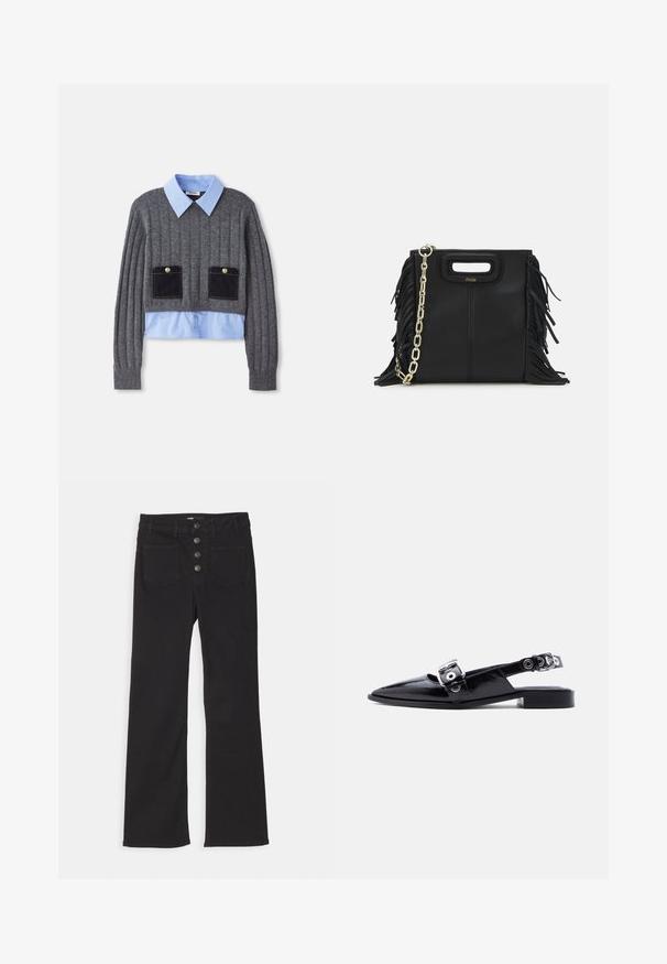 Grijze geribde trui met daaronder een lichtblauw overhemd met kraag, met twee voorzakken met donkerblauwe accenten en knopdetails.; Zwarte denim flared jeans met een hoge taille, vijf zakken en een sluiting met een voorkant met vier metalen knopen.; Zwarte platte puntige schoen van lakleer met dubbele zilveren gespen en een slingback hak, op witte achtergrond.; Zwarte leren handtas met franjes, gouden schouderband van schakels en een uitsnijding in de handgreep. Heeft het logo prominent aan de voorkant.