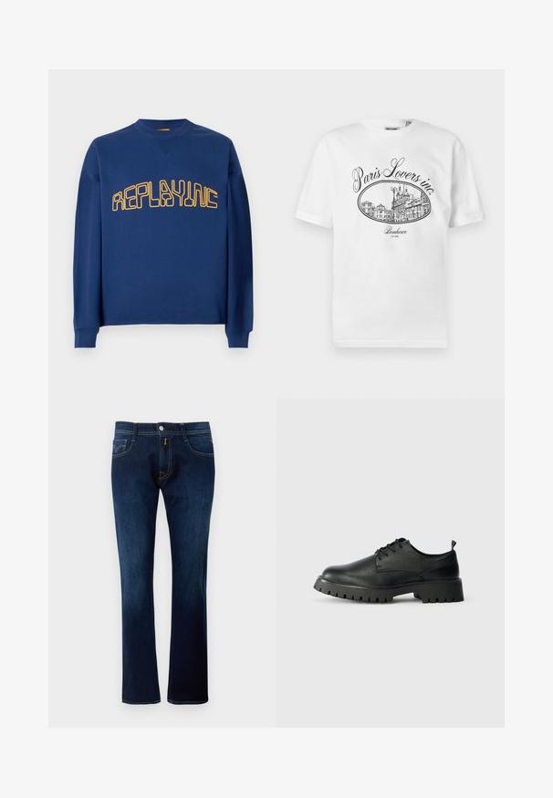 Navyblauer Rundhalsausschnitt-Pullover mit langen Ärmeln und gelbem, stilisiertem "REPLAYINC"-Text auf der Brust.; Weißes Baumwoll-T-Shirt mit einem schwarzen illustrativen Druck einer Pariser Stadtszene und dem Text "Paris Lovers inc." sowie "Bonheur EST.1992."; Dunkelblaue Denim-Jeans mit geradem Bein, fünf Taschen, Knopfverschluss und sichtbaren Nähdetails.; Schwarze Leder Schnürschuhe mit runder Spitze, strukturierten Oberflächen und dicker Gummisohle mit tiefen Profilen für besseren Grip.