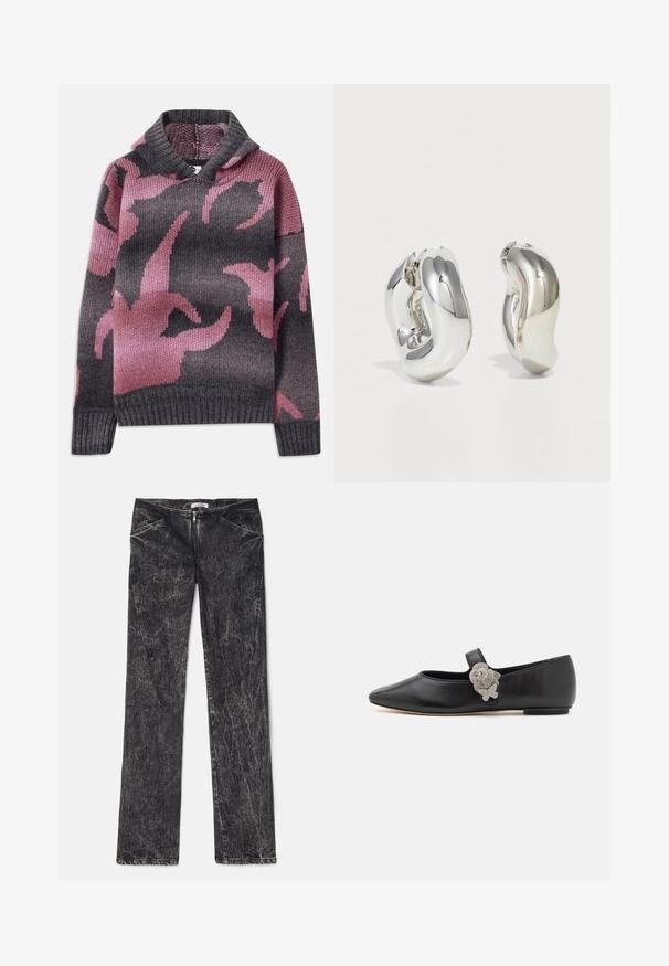 Pull en laine avec une capuche, mélange de couleurs grises et roses, avec un motif de formes abstraites. Poignets et ourlet côtelés.; Pantalon en denim noir au texture usée, avec des poches avant, une fermeture éclair et un design à jambes droites.; Sophia Webster TITANIA - Babies - black/crystal; Boucles d'oreilles sculpturales en argent avec des formes douces et courbes et des surfaces réfléchissantes. Présentent un design de boucle fermée et une forme organique distincte.