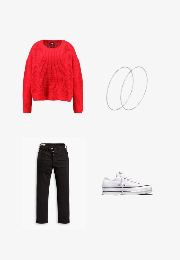 Roter Strickpullover mit rundem Ausschnitt, überschnittenen Schultern und geripptem Saum. Verfügt über ein strukturiertes, grob gestricktes Muster überall.; Schwarze Straight-Leg-Jeans mit Knopfverschluss, Vorder- und Gesäßtaschen sowie Kupfennieten auf einem weißen Hintergrund.; Weißer Canvas-Sneaker in niedriger Ausführung mit weißen Schnürsenkeln, schwarzen Streifen an der Sohle und gummiertem, strukturiertem Zehenschutz, Seitenansicht vor weißem Hintergrund.; Silberne Creolen mit minimalistischem Design. Rundform, glatte Oberfläche und dünnes Profil. Leichtgewichtig mit hochglänzender Oberfläche.
