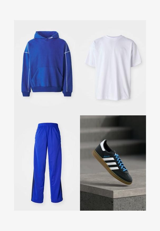 Blå hættetrøje lavet af blødt stof, med kængurulomme, snoretræk ved hætten og kontrasterende lyseblå syninger langs sømmene.; Hvid bomulds T-shirt med rund hals og korte ærmer. Har et diskret logo broderet i matchende farve på venstre bryst.; Blå sportsbukser med elastisk talje, med sidelister i sort, løstsiddende pasform og glat tekstur.; Sort Adidas sneaker med hvide striber, blå snørebånd og gummisål, der svæver over gråt betontrin i blødt lys.