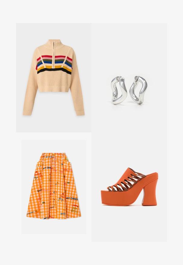 Pull court en maille beige avec des rayures horizontales colorées sur la poitrine et une courte fermeture éclair à l'avant au col montant.; Jupe en vichy orange avec une ceinture élastique ornée de textes colorés et d'illustrations sur le thème de la nourriture. Ce modèle comprend des poches latérales.; Mules orange à plateforme avec un épais talon incurvé marron. Présente des découpes sur le bout des orteils et une finition lisse ressemblant à du caoutchouc.; Boucles d'oreilles créoles argentées avec un design torsadé. Bords arrondis et finition brillante. Fermoirs ouverts pour un port facile. Texture lisse sur toute la surface.