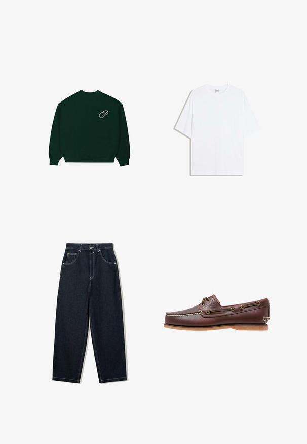 Mørkegrønt langærmet sweater med ribbede manchetter og kant, der har et lille lysfarvet kursiv "P" logo på den øverste venstre bryst.; Hvid oversized bomulds t-shirt med rund hals og korte ærmer; glat tekstur, uden synlige mønstre eller accenter.; Løsvidde, mørke denim jeans med kontrastfarvet hvid syning, fem lommer og knappelukning. Har et højt talje-design.; Brun læder bådsko med hvide sømme, snøre detaljer og lysbrun gummisål, vist fra siden på hvid baggrund.