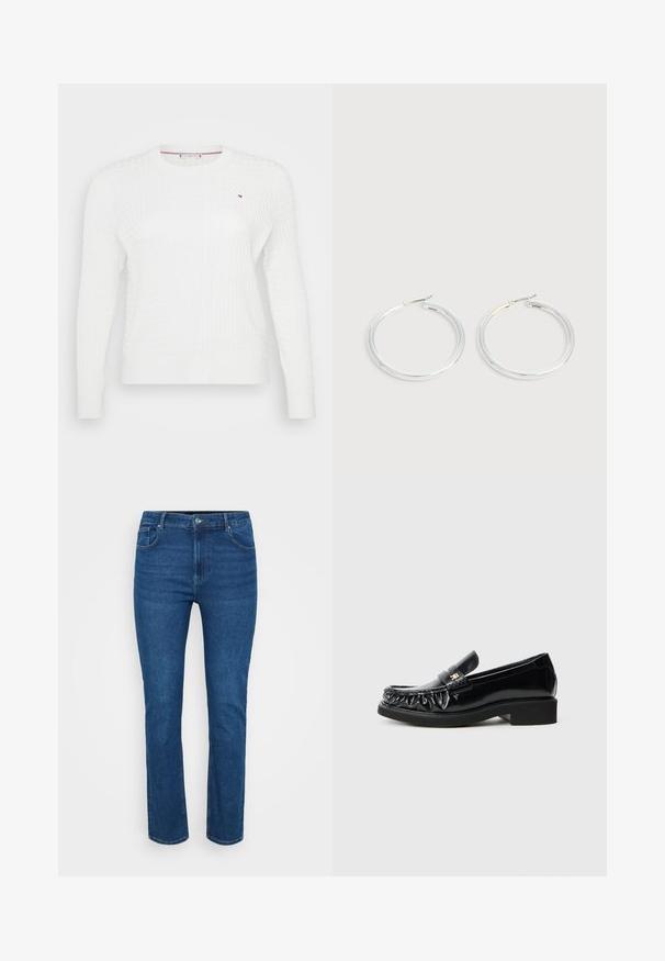 Hvid strikket sweater med et struktureret diamantmønster, rund halsudskæring og lange ærmer. Lille logoaccent på brystet.; Blå denim jeans med lige ben design, med kontrasterende syninger, fem-lomme stil og en metalknap lukning i taljen.; Sorte patentlæderloafer med en dekorativ rynket kant, flad gummisål og en lille metallogoaccent på remmen.; Par skinnende sølvøreringe med tynde trådlåse, vist på en lys grå baggrund.