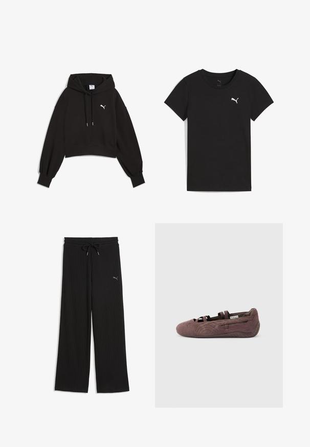 Sort cropped hoodie lavet af sweatshirtstof. Har en justerbar hætte, brede ærmer og et hvidt Puma-logo på brystet.; Sort Puma T-shirt med korte ærmer, rund hals og hvidt Puma-logo på venstre bryst.; Sorte vid ribbede bukser med elastisk snøre i taljen og lille Puma-logo på venstre lår; Brun ruskinds balletsko med elastiske stropper og tekstureret sål, vist i profil mod en ensfarvet lys baggrund.